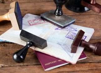 Як карають за прострочену візу