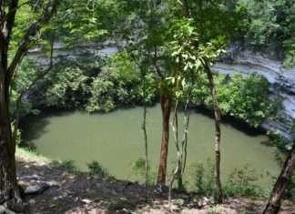 Колодязь смерті в Чичен-Іце