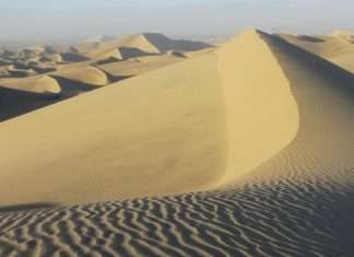 Оазис в Перу — мальовниче місце посеред пустелі