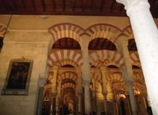 Соборна Мечеть у Кордові: занурся в історію