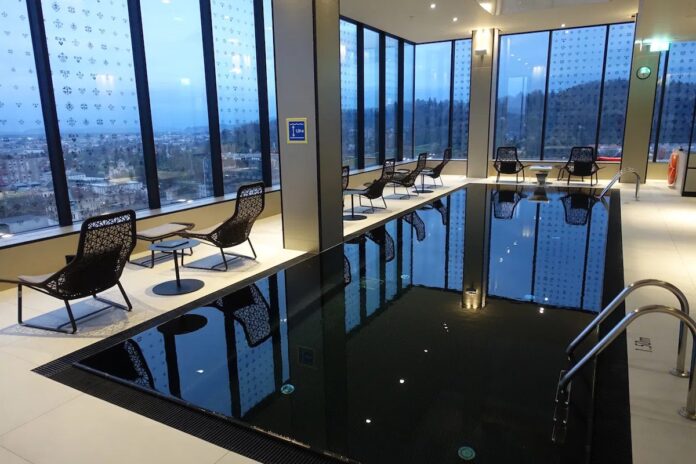 7b329d5f-677f-4d08-8dd2-fdf73f1f2e05