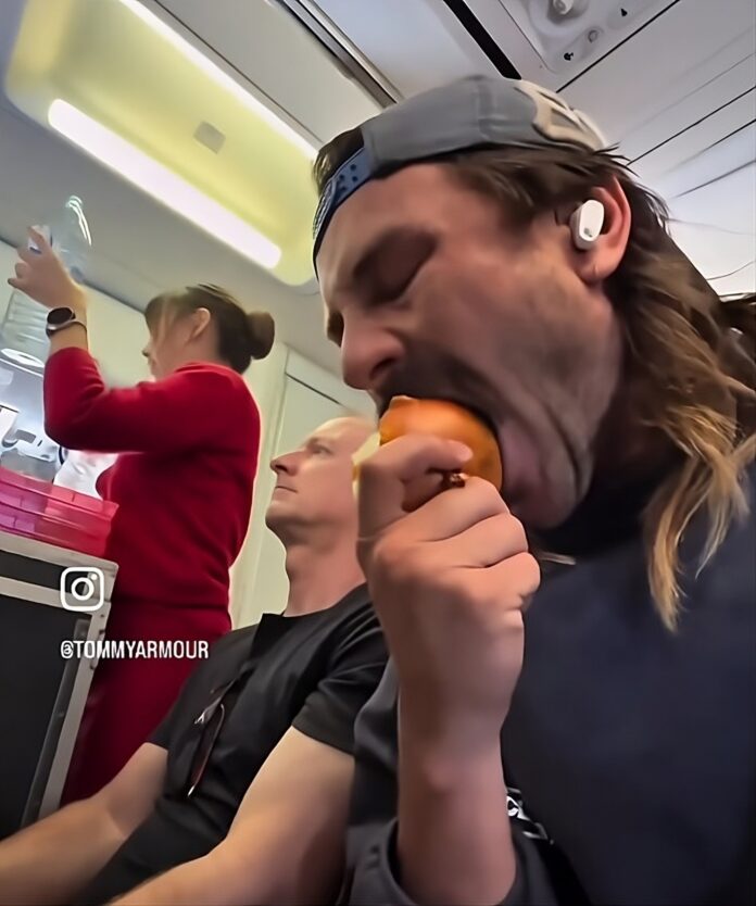 9319eff0-2184-48a7-a427-64a60fefb301