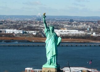 Подорожі, технології та регулювання: ключові оновлення для брендів