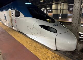 Як це було в нових поїздах Acela «NexGen» Amtrak