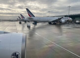 Кредитна картка Air France-KLM із розширеними винагородами дозволяє легко заробити елітний статус