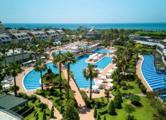 Зміни в туристичній індустрії: штучний інтелект, досвід і зростання доходів від кредитних карток