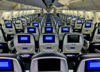 Знижується цінність базового економа: як авіакомпанії переписують правила