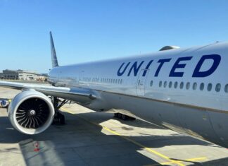 Повторний самовільний проїзд спантеличує владу після трансатлантичного рейсу