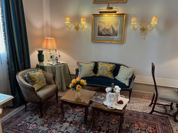 2e5fc50a-5dff-4734-8991-180408f812f1