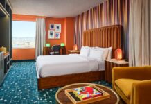 The Curtis Denver: Готель Hilton, що Не дуже Серйозний