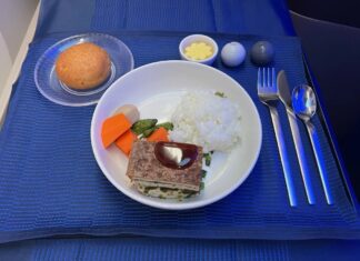 Звички CEO United розкривають пріоритети у бізнес-класі Polaris