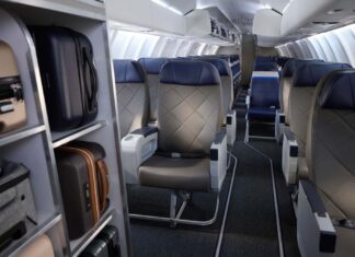 United Повністю Перероблений Нелюбимий Регіональний Літак: Перший Клас, Starlink та Гардероб Додані