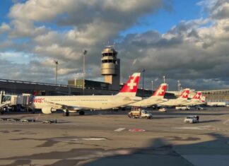 SWISS Пропонує Бортпровідникам Виплату за Звільнення на Фоні Надлишку Персоналу
