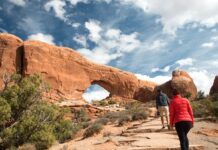 9 najlepszych parków narodowych do odwiedzenia wiosną według profesjonalistów