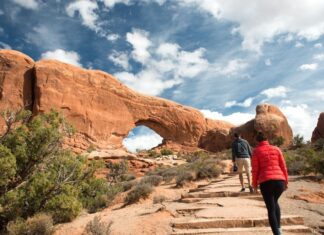 9 Кращих Національних Парків для Відвідування Навесні, Відповідно до Професіоналів