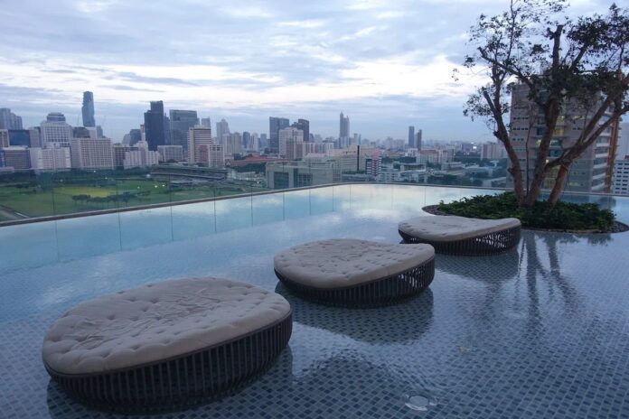 c8362db5-c5ba-446b-88c0-47d853a94e64