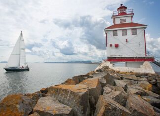 Семиденна Автоподорож Північним Онтаріо: від Тандер-Бей до Торонто