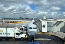 «Я лучше пойду пешком»: почему громкая жалоба на American Airlines не отражает реальность авиации