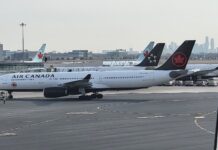 Air Canada звинувачує seats.aero у шахрайстві. seats.aero вважає це антиконкурентною практикою.