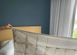 Кошмар у Hyatt: брудна постільна білизна, зайняті номери та мовчання керівництва