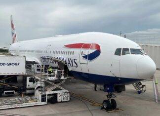 Троє пілотів British Airways отруїлися їжею: Реальність “Делійського живота” на висоті 38 000 футів