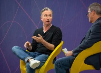 Огляд новин Travel Tech: Hopper уклав угоду, Booking Holdings посилює B2B-напрямок, а Хаaland не врятує туризм Норвегії