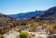 Proč pohoří Sierra Pelona stojí za přidání do vašeho itineráře Palmdale