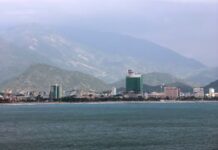 Нячанг: ваш посібник з прибережної чарівності та давньої історії В’єтнаму
